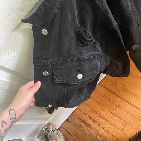 Denim jacket - Picture 3 of 5